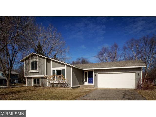View of Residential at 11400 51st Avenue, Plymouth MN 55442, Plymouth - Mike Wilen | Minnesota Team Real Estate