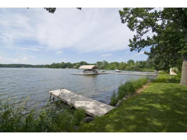 View of Residential at 8692 Lake Riley Drive, Chanhassen MN 55317, Chanhassen - Mike Wilen | Minnesota Team Real Estate
