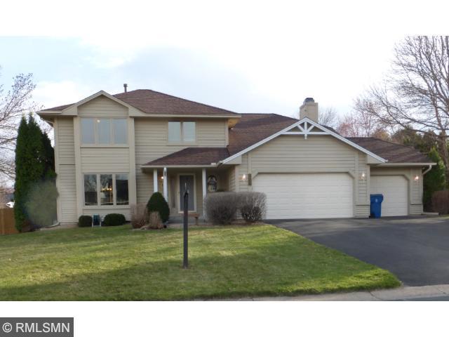 View of Residential at 15187 Village Woods Drive, Eden Prairie MN 55347, Eden Prairie - Mike Wilen | Minnesota Team Real Estate