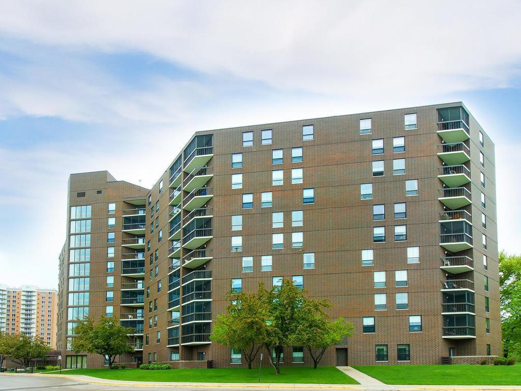 View of Residential at 6615 Lake Shore Drive #215, Richfield MN 55423, Richfield - Mike Wilen | Minnesota Team Real Estate