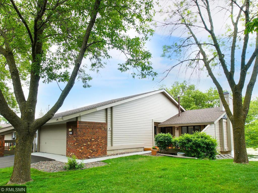 View of Residential at 9505 Woodbridge Road, Bloomington MN 55438, Bloomington - Mike Wilen | Minnesota Team Real Estate