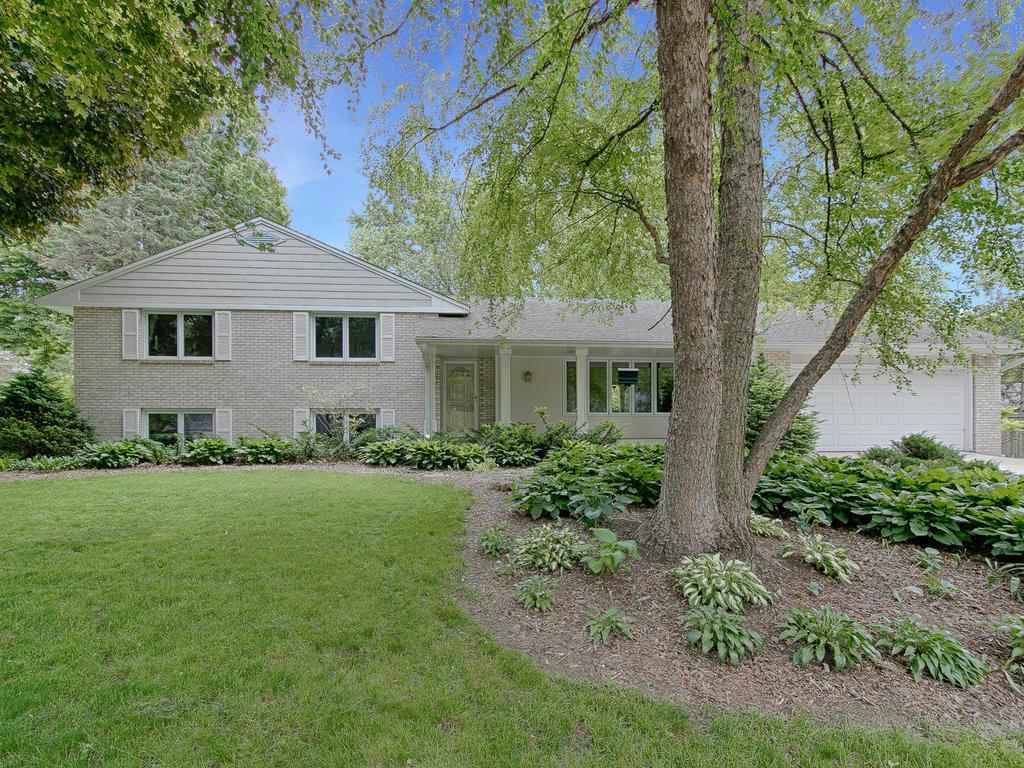 View of Residential at 14333 Lennell Drive, Minnetonka MN 55345, Minnetonka - Mike Wilen | Minnesota Team Real Estate