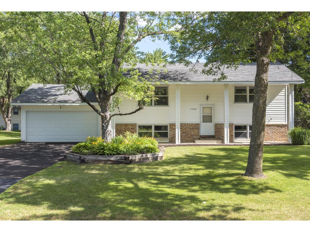 View of Residential at 10242 99th Place, Maple Grove MN 55369, Maple Grove - Mike Wilen | Minnesota Team Real Estate