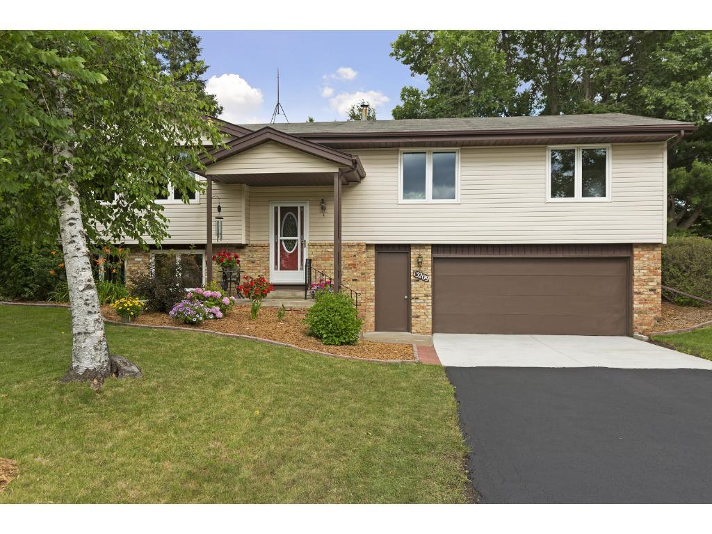 View of Residential at 13209 Upton Avenue, Burnsville MN 55337, Burnsville - Mike Wilen | Minnesota Team Real Estate
