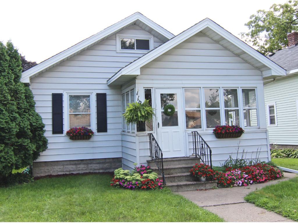 View of Residential at 1126 Van Buren Avenue, Saint Paul MN 55104, Saint Paul - Mike Wilen | Minnesota Team Real Estate