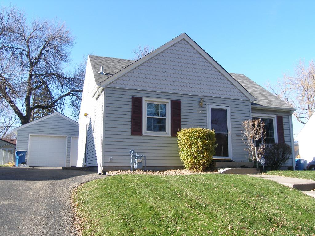 View of Residential at 1029 Felix Street, West Saint Paul MN 55118, West Saint Paul - Mike Wilen | Minnesota Team Real Estate