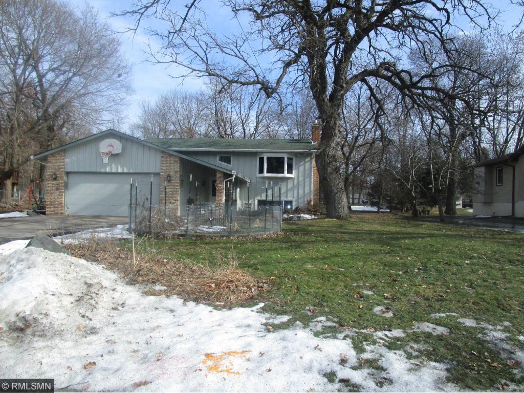 View of Residential at 1537 Goodview Ave N Avenue, Oakdale MN 55128, Oakdale - Mike Wilen | Minnesota Team Real Estate