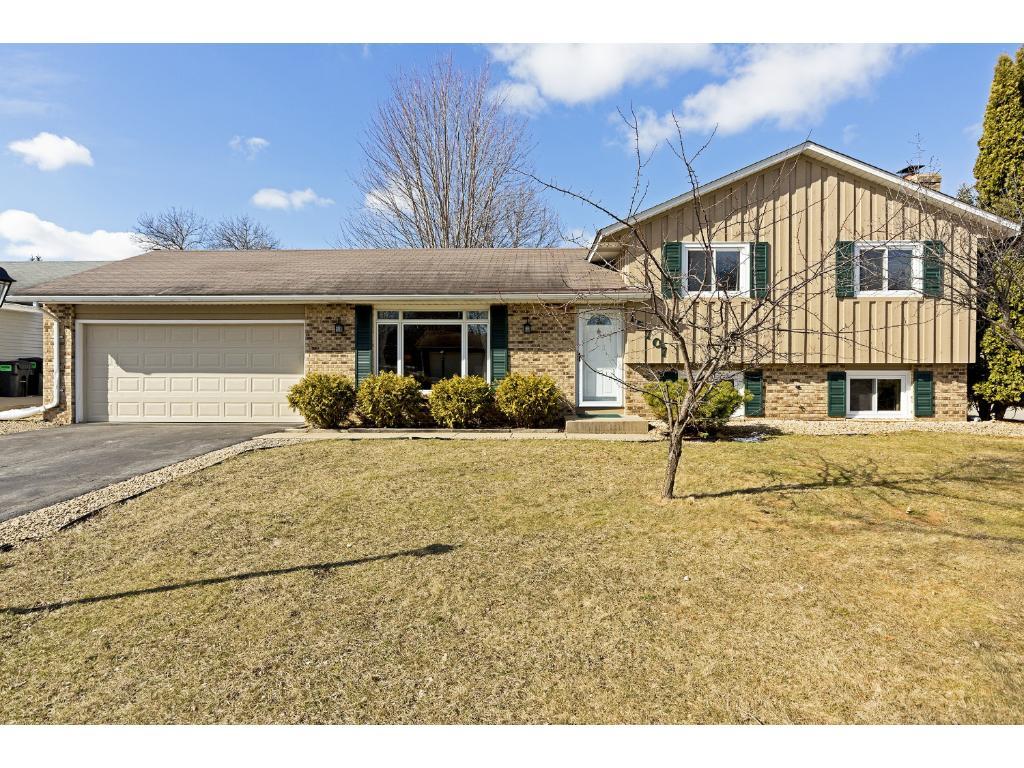 View of Residential at 15707 Hemlock Court, Apple Valley MN 55124, Apple Valley - Mike Wilen | Minnesota Team Real Estate