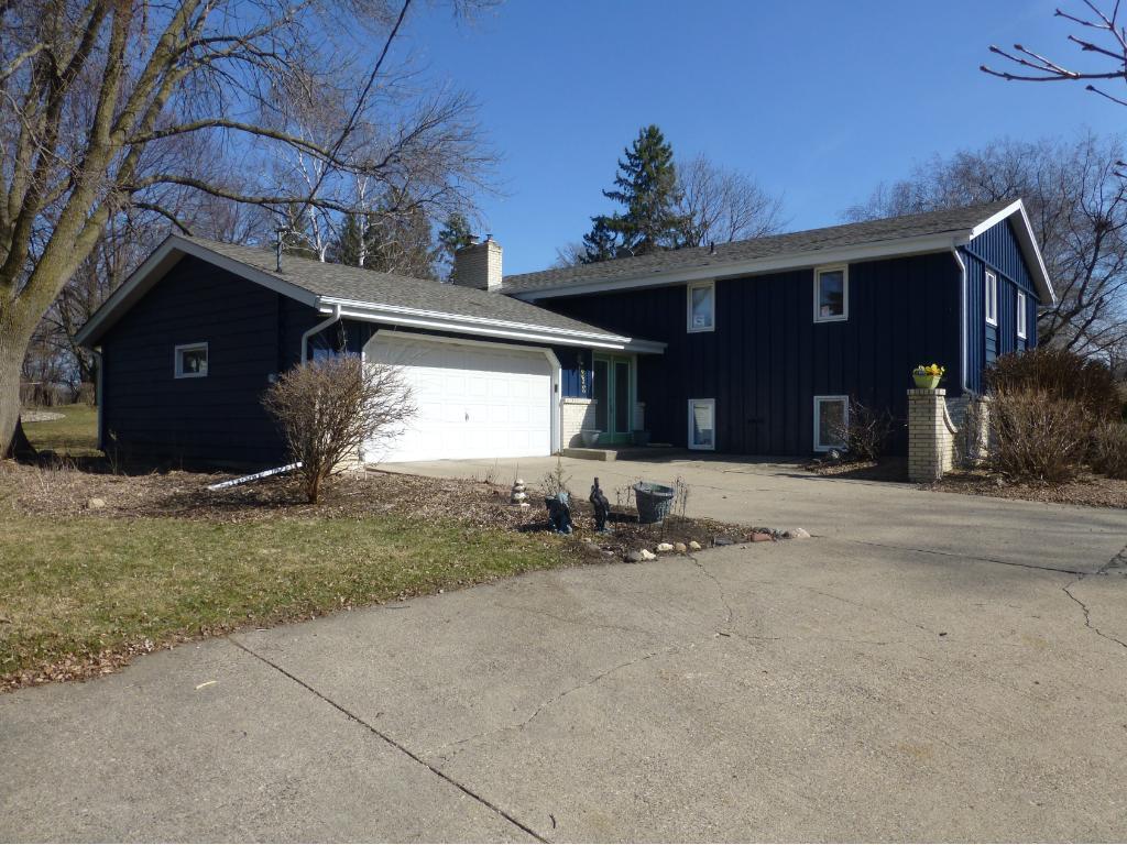 View of Residential at 8049 Ensign Road, Bloomington MN 55438, Bloomington - Mike Wilen | Minnesota Team Real Estate