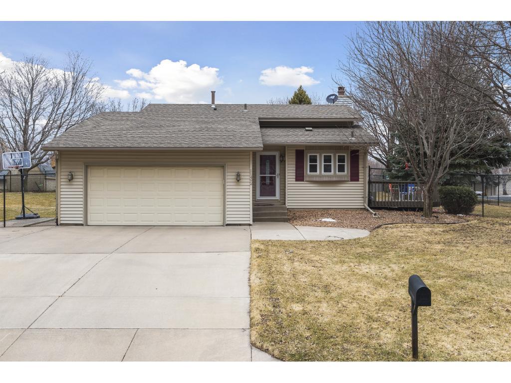 View of Residential at 11492 99th Place, Maple Grove MN 55369, Maple Grove - Mike Wilen | Minnesota Team Real Estate