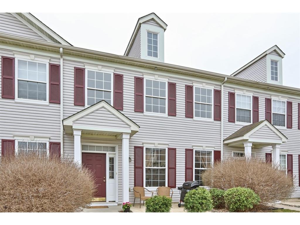 View of Residential at 725 Cobblestone Way, Shakopee MN 55379, Shakopee - Mike Wilen | Minnesota Team Real Estate