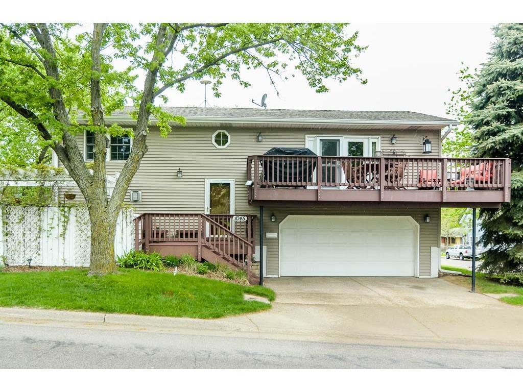 View of Residential at 1045 Sylvan Street, Saint Paul MN 55117, Saint Paul - Mike Wilen | Minnesota Team Real Estate