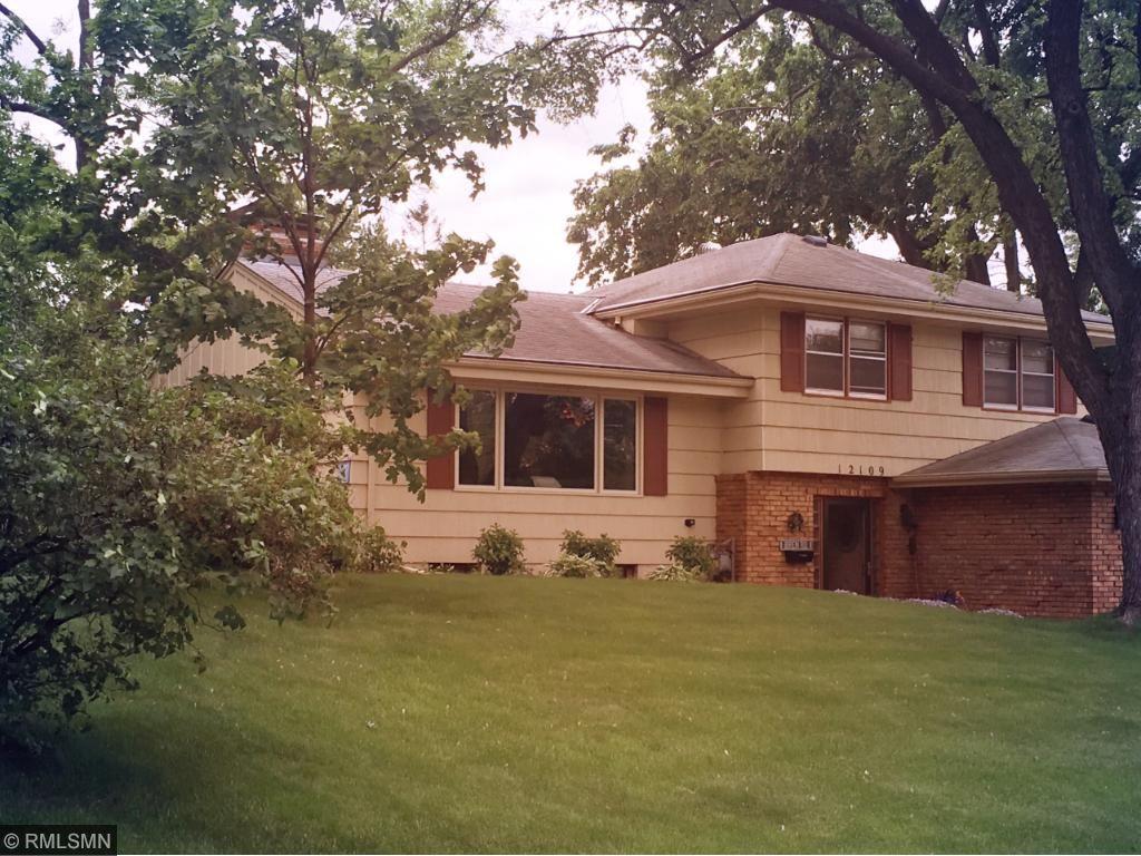 View of Residential at 12109 Joanne Lane, Minnetonka MN 55343, Minnetonka - Mike Wilen | Minnesota Team Real Estate