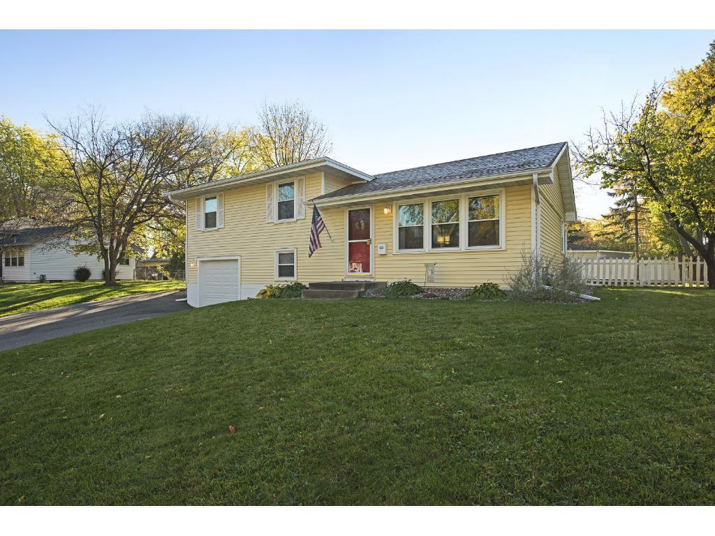 View of Residential at 2305 Wellswood Curve, Bloomington MN 55431, Bloomington - Mike Wilen | Minnesota Team Real Estate