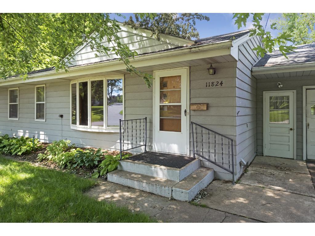 View of Residential at 11824 Bradford Road, Minnetonka MN 55343, Minnetonka - Mike Wilen | Minnesota Team Real Estate