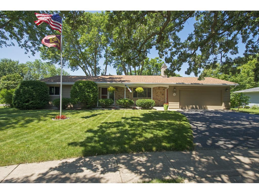 View of Residential at 10516 Nesbitt Avenue, Bloomington MN 55437, Bloomington - Mike Wilen | Minnesota Team Real Estate