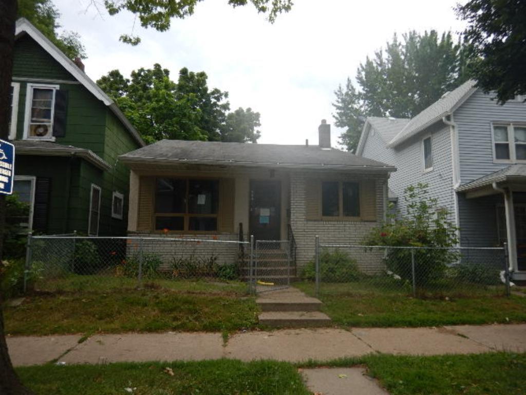 View of Residential at 904 Edmund Avenue, Saint Paul MN 55104, Saint Paul - Mike Wilen | Minnesota Team Real Estate