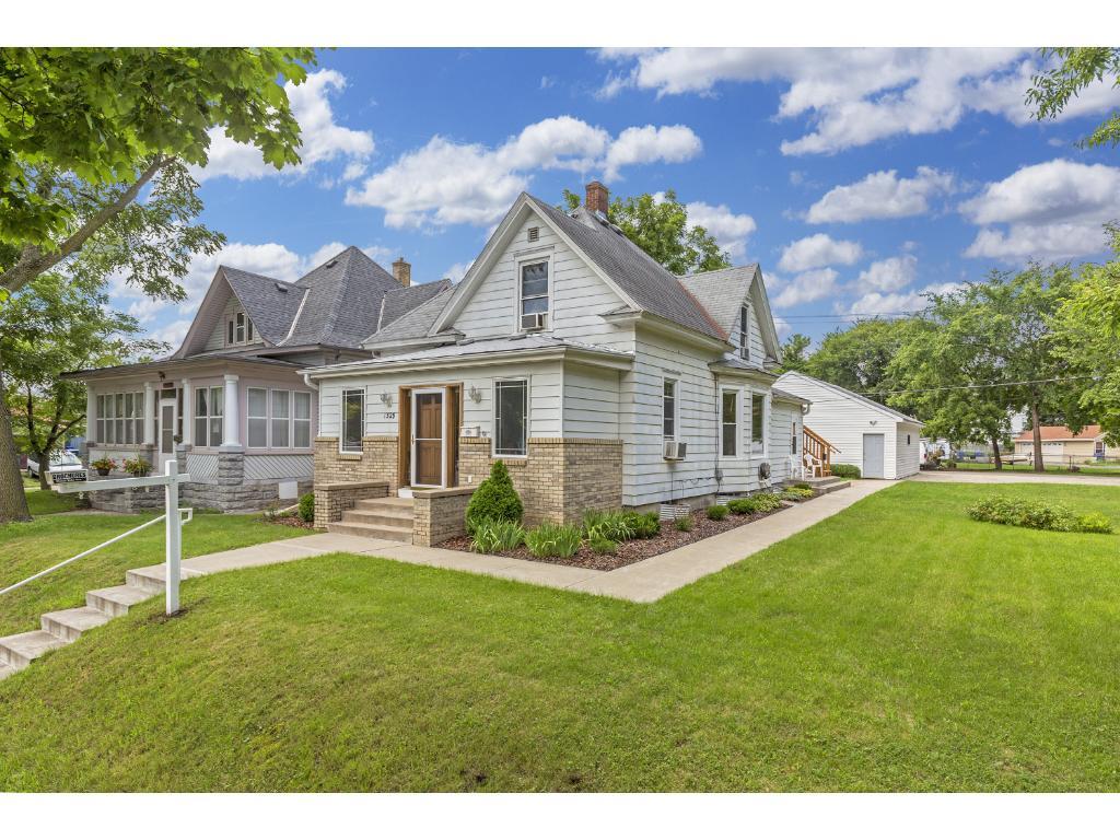 View of Residential Income at 1329 7th Street, Saint Paul MN 55102, Saint Paul - Mike Wilen | Minnesota Team Real Estate