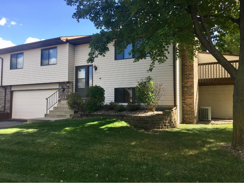 View of Residential at 15728 Griffon Court, Apple Valley MN 55124, Apple Valley - Mike Wilen | Minnesota Team Real Estate