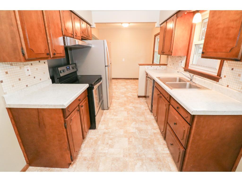 View of Residential at 1720 Iowa Avenue, Saint Paul MN 55106, Saint Paul - Mike Wilen | Minnesota Team Real Estate