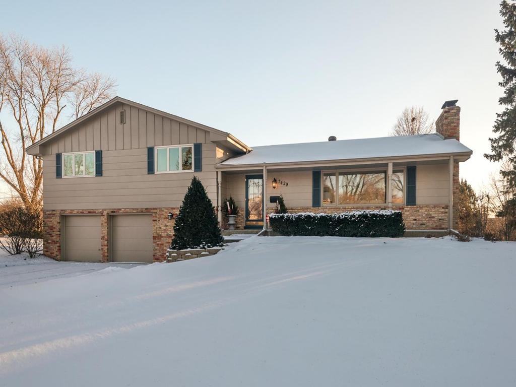 View of Residential at 7429 West Shore Drive, Edina MN 55435, Edina - Mike Wilen | Minnesota Team Real Estate