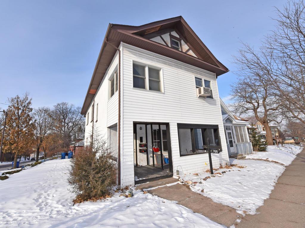 View of Residential Income at 705 Oakdale Avenue, Saint Paul MN 55107, Saint Paul - Mike Wilen | Minnesota Team Real Estate
