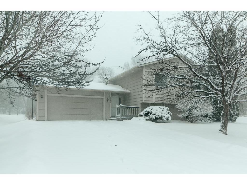 View of Residential at 7544 Paulsen Drive, Eden Prairie MN 55346, Eden Prairie - Mike Wilen | Minnesota Team Real Estate