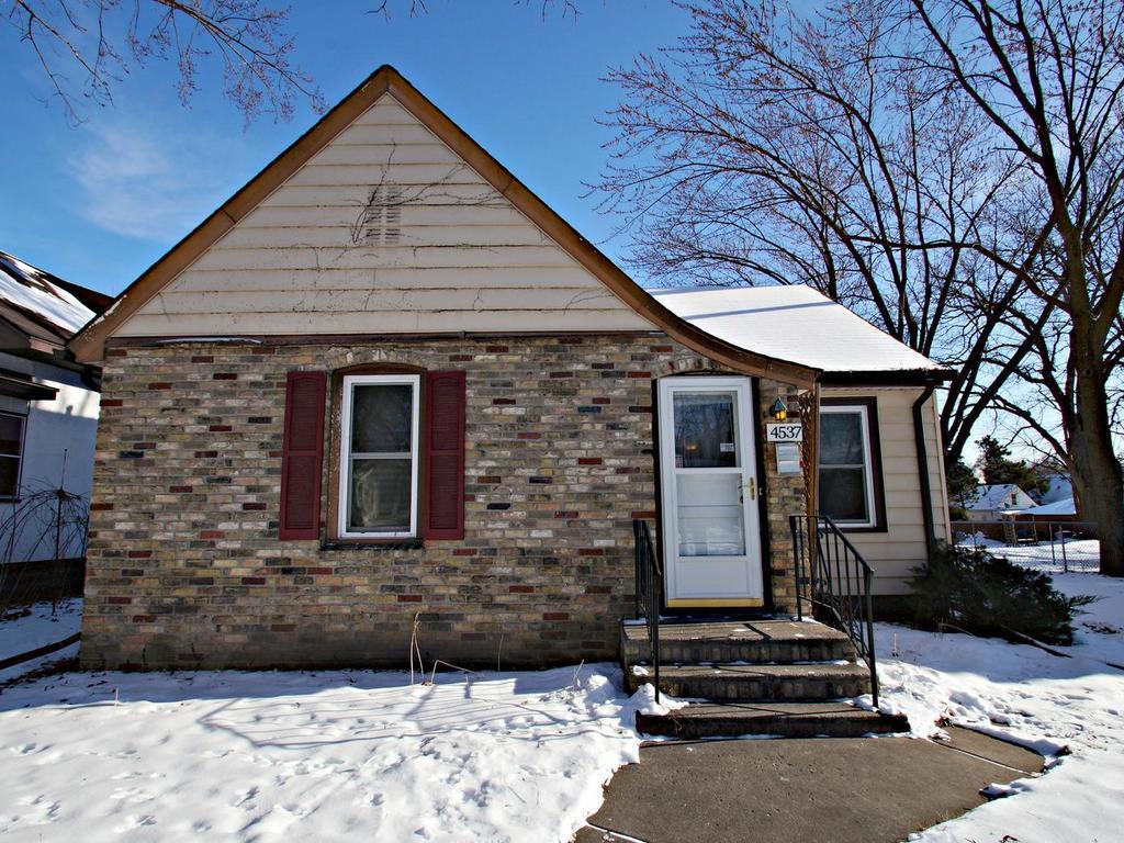 View of Residential at 4537 30th Avenue, Minneapolis MN 55406, Minneapolis - Mike Wilen | Minnesota Team Real Estate
