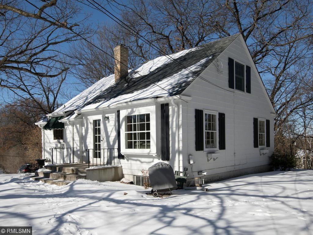 View of Residential at 4321 Woodhill Road, Minnetonka MN 55345, Minnetonka - Mike Wilen | Minnesota Team Real Estate
