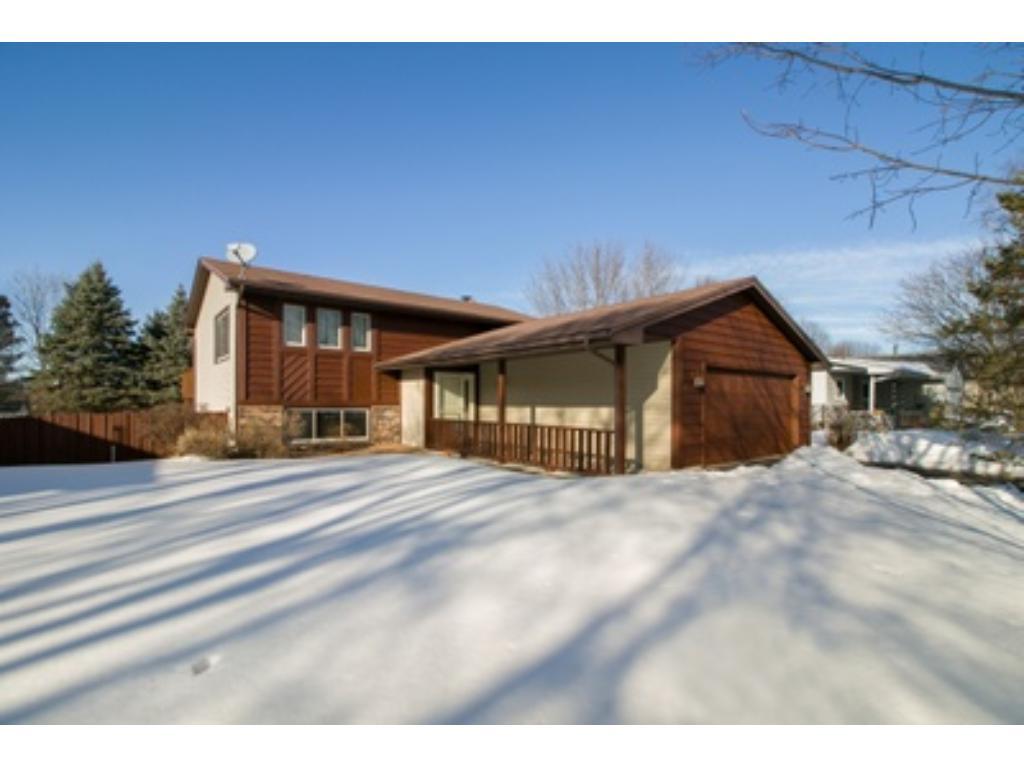 View of Residential at 275 Poplar Drive, Shoreview MN 55126, Shoreview - Mike Wilen | Minnesota Team Real Estate