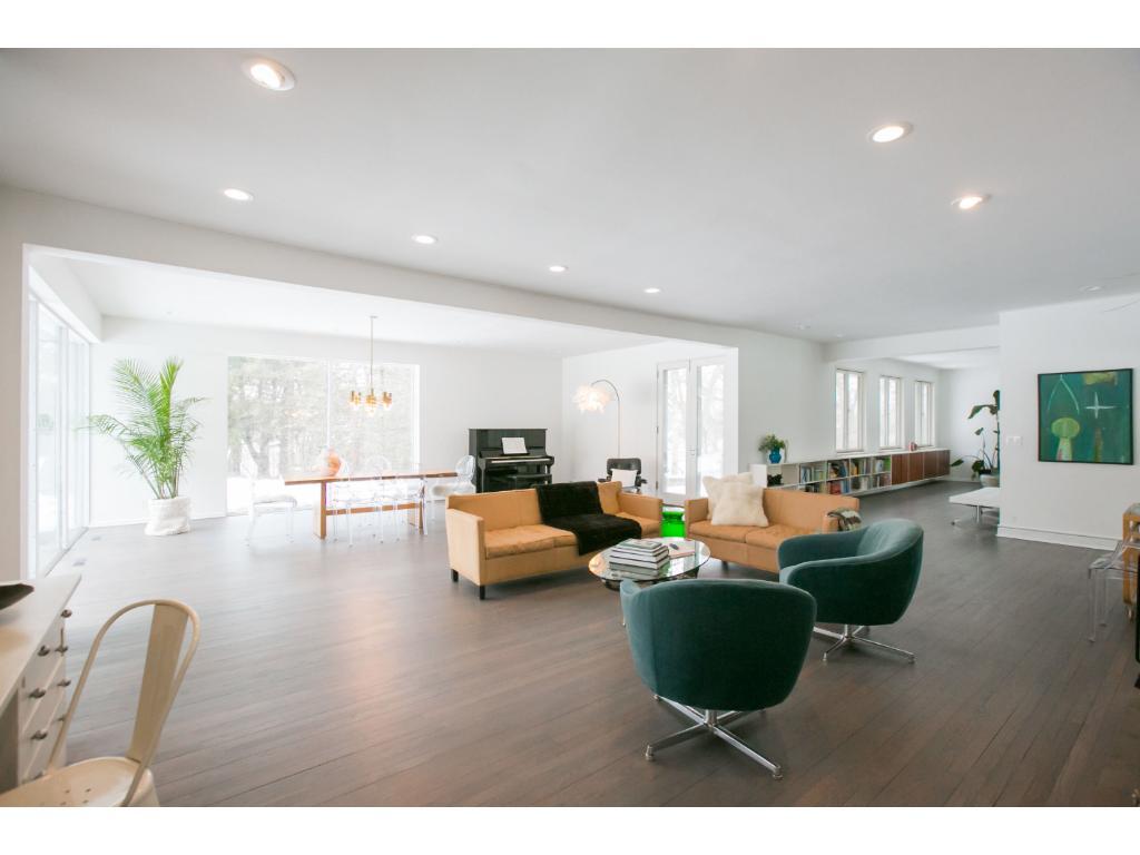 View of Residential at 12101 Cambridge Court, Minnetonka MN 55305, Minnetonka - Mike Wilen | Minnesota Team Real Estate