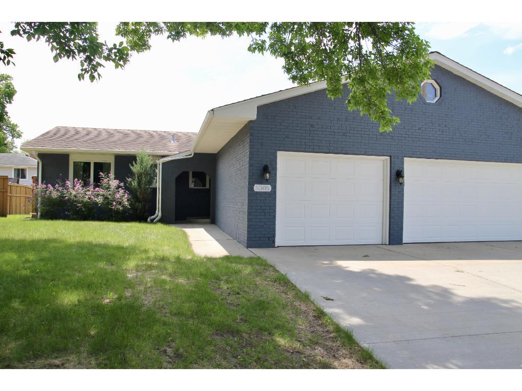 View of Residential at 5305 Interlachen Boulevard, Edina MN 55436, Edina - Mike Wilen | Minnesota Team Real Estate