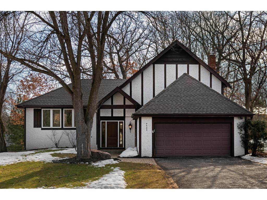 View of Residential at 9505 Leaftop Circle, Eden Prairie MN 55347, Eden Prairie - Mike Wilen | Minnesota Team Real Estate