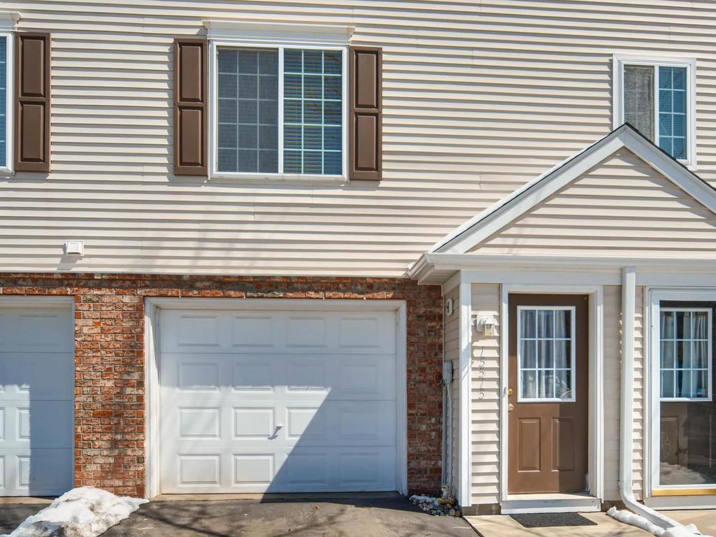 View of Residential at 15515 Flight Way, Apple Valley MN 55124, Apple Valley - Mike Wilen | Minnesota Team Real Estate