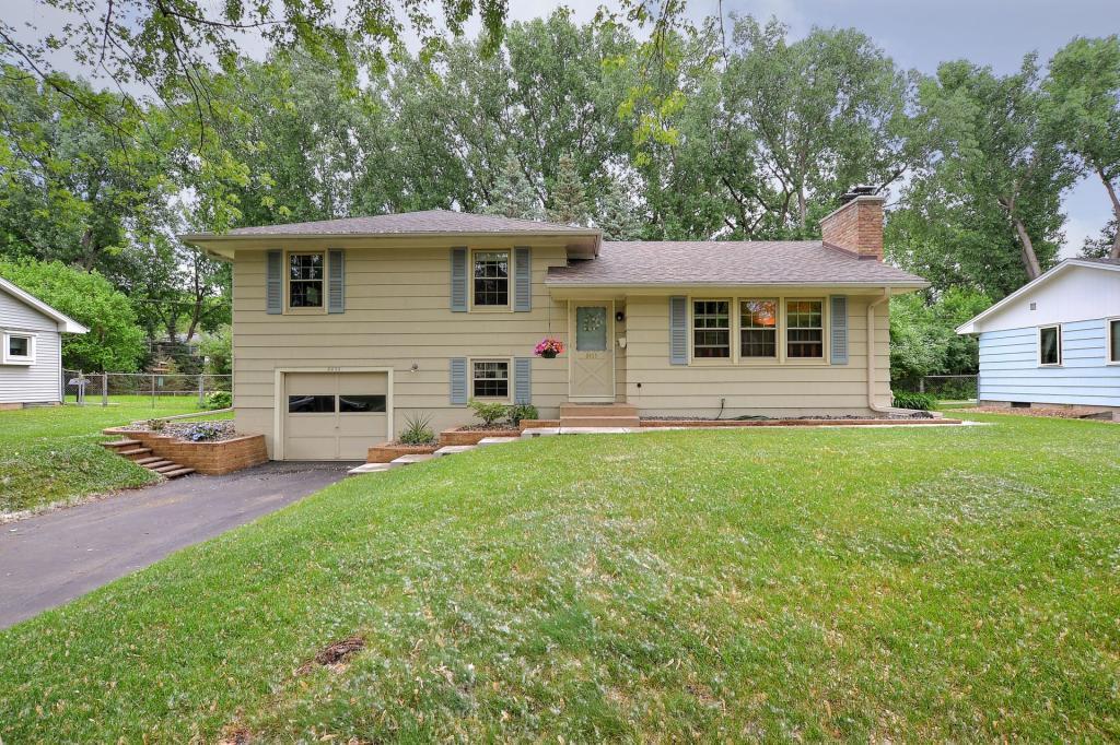 View of Residential at 8455 Kell Avenue, Bloomington MN 55437, Bloomington - Mike Wilen | Minnesota Team Real Estate