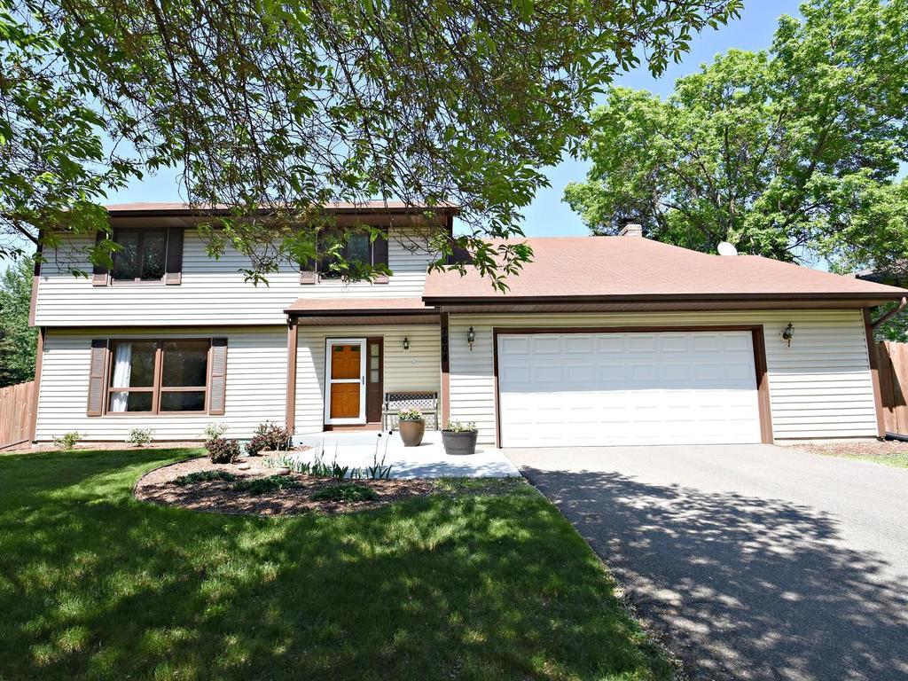 View of Residential at 7608 101st Street, Bloomington MN 55438, Bloomington - Mike Wilen | Minnesota Team Real Estate