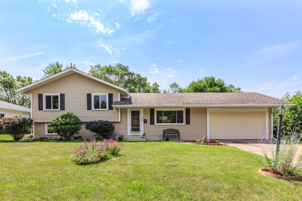View of Residential at 4909 78th Lane, Brooklyn Park MN 55443, Brooklyn Park - Mike Wilen | Minnesota Team Real Estate