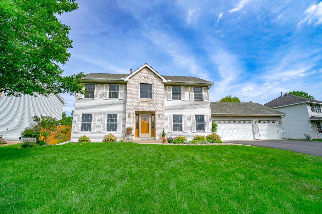 View of Residential at 9526 Hillingdon Road, Woodbury MN 55125, Woodbury - Mike Wilen | Minnesota Team Real Estate