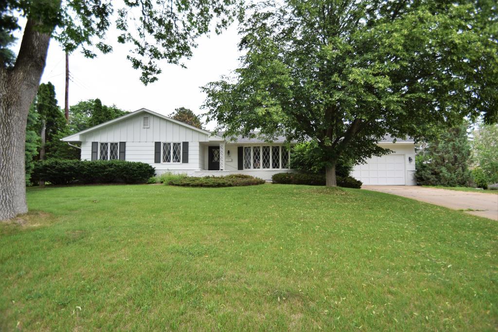View of Residential at 7109 Shore Drive, Edina MN 55435, Edina - Mike Wilen | Minnesota Team Real Estate