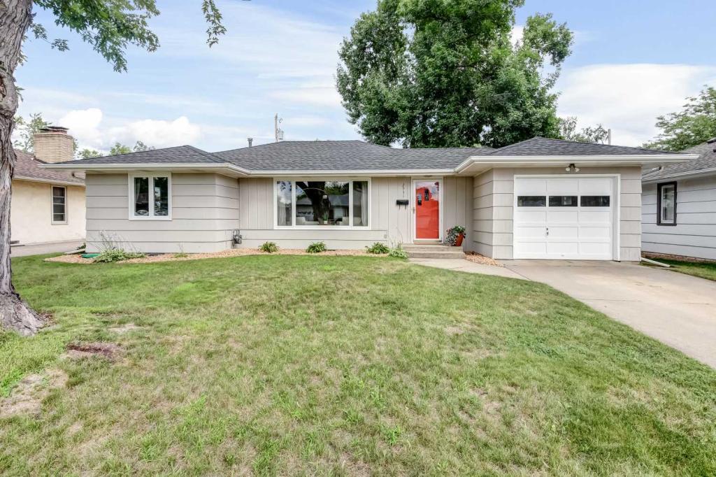 View of Residential at 2531 Zinran Avenue, Saint Louis Park MN 55426, Saint Louis Park - Mike Wilen | Minnesota Team Real Estate