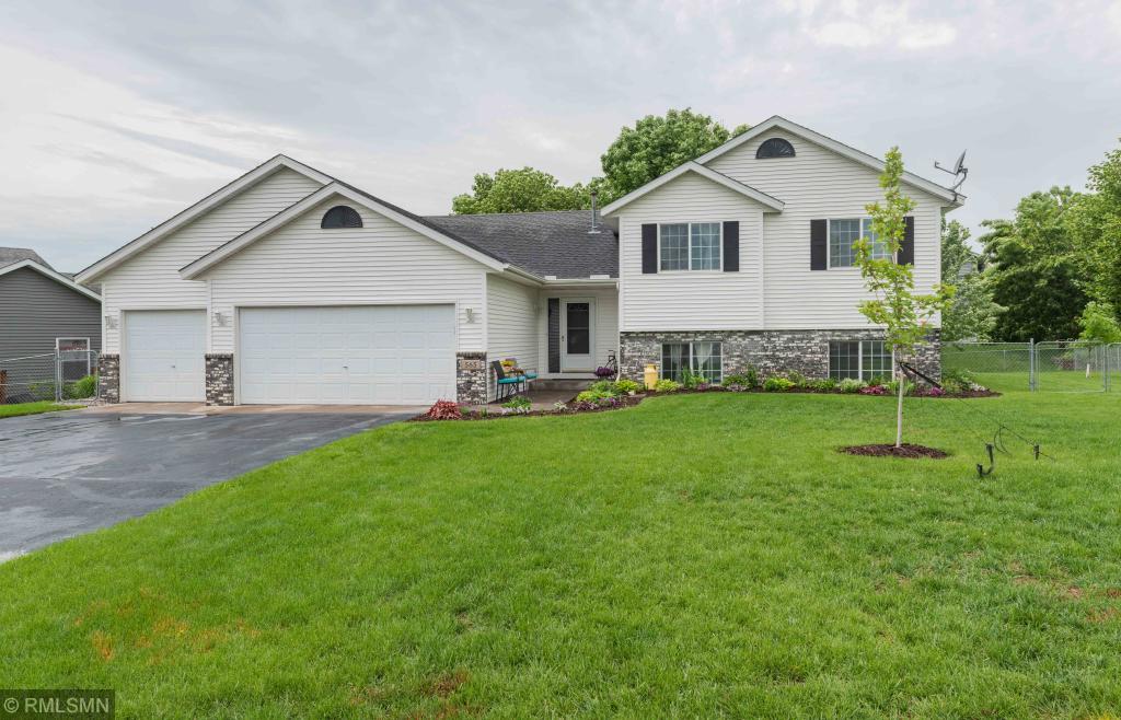 View of Residential at 565 Sycamore Circle, Saint Michael MN 55376, Saint Michael - Mike Wilen | Minnesota Team Real Estate