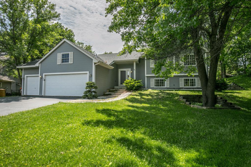 View of Residential at 904 Moonlight Drive, Woodbury MN 55125, Woodbury - Mike Wilen | Minnesota Team Real Estate