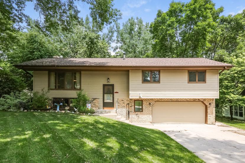 View of Residential at 1537 Berne Road, Columbia Heights MN 55421, Columbia Heights - Mike Wilen | Minnesota Team Real Estate