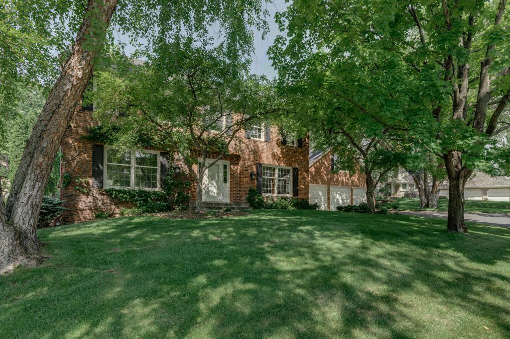 View of Residential at 7108 Lanham Lane, Edina MN 55439, Edina - Mike Wilen | Minnesota Team Real Estate