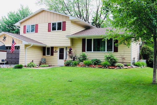 View of Residential at 6217 Oakwood Road, Woodbury MN 55125, Woodbury - Mike Wilen | Minnesota Team Real Estate