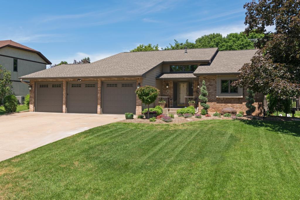 View of Residential at 9730 29th Avenue, Plymouth MN 55441, Plymouth - Mike Wilen | Minnesota Team Real Estate