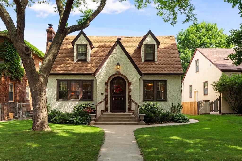View of Residential at 1811 Bayard Avenue, Saint Paul MN 55116, Saint Paul - Mike Wilen | Minnesota Team Real Estate