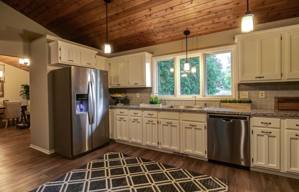 View of Residential at 2883 Innsbruck Drive, New Brighton MN 55112, New Brighton - Mike Wilen | Minnesota Team Real Estate