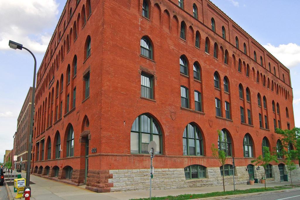 View of Residential at 400 1st Street #311, Minneapolis MN 55401, Minneapolis - Mike Wilen | Minnesota Team Real Estate