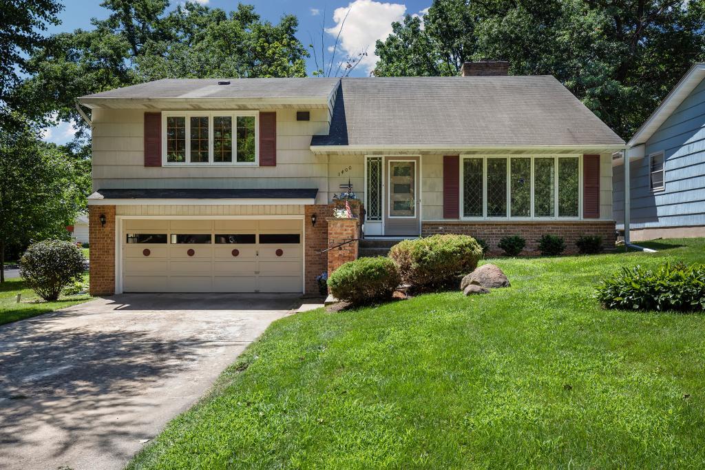 View of Residential at 1400 Lake Shore Drive, Richfield MN 55423, Richfield - Mike Wilen | Minnesota Team Real Estate